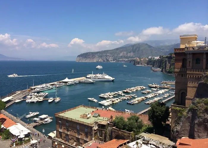 Alojamento de Acomodação e Pequeno-almoço Giulietta Sorrento